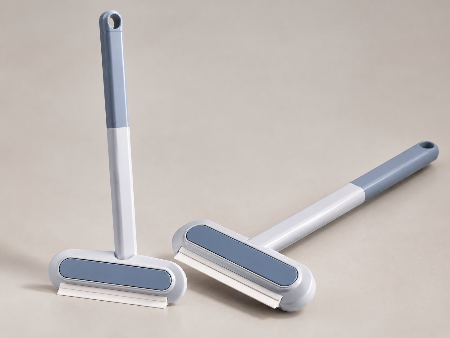 4-in-1 Telescopic Pet Hair Remover & Window Scraper